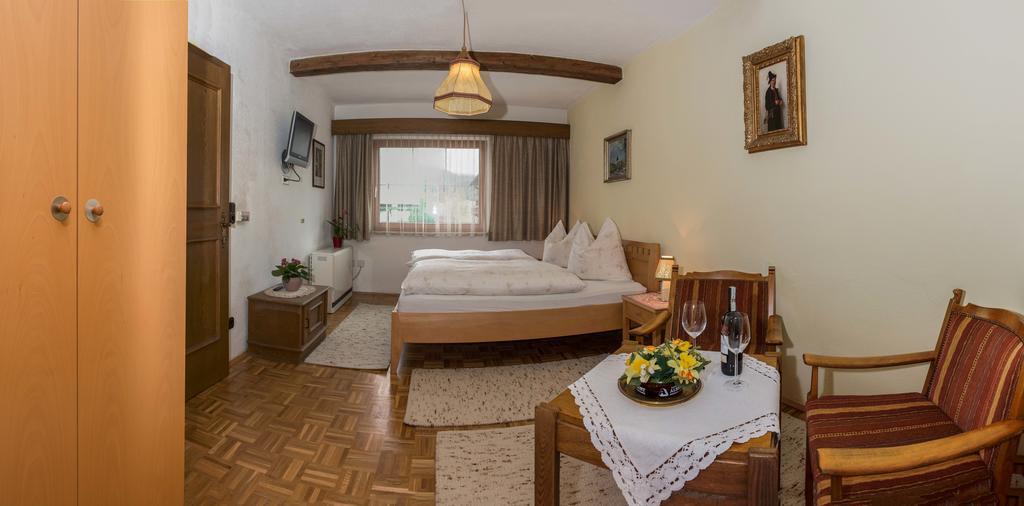 KREUZHOF Seefeld Seefeld in Tirol Szoba fotó